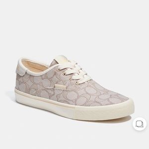 Coach shoes new!!